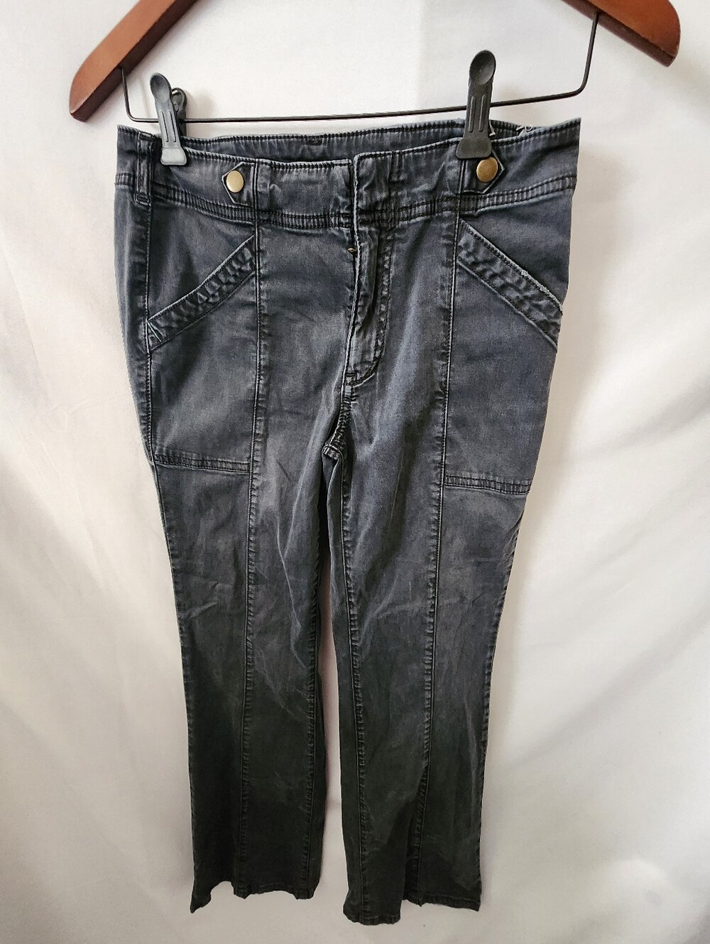 Pilcro Grey Jeans. Size 27